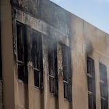 Incendio en hostal de Nueva Zelanda deja al menos 6 muertos