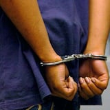 Encarcelan a veterano acusado por el asesinato de su padre en Arecibo