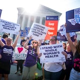Buscan soluciones para preservar el acceso al aborto en Estados Unidos