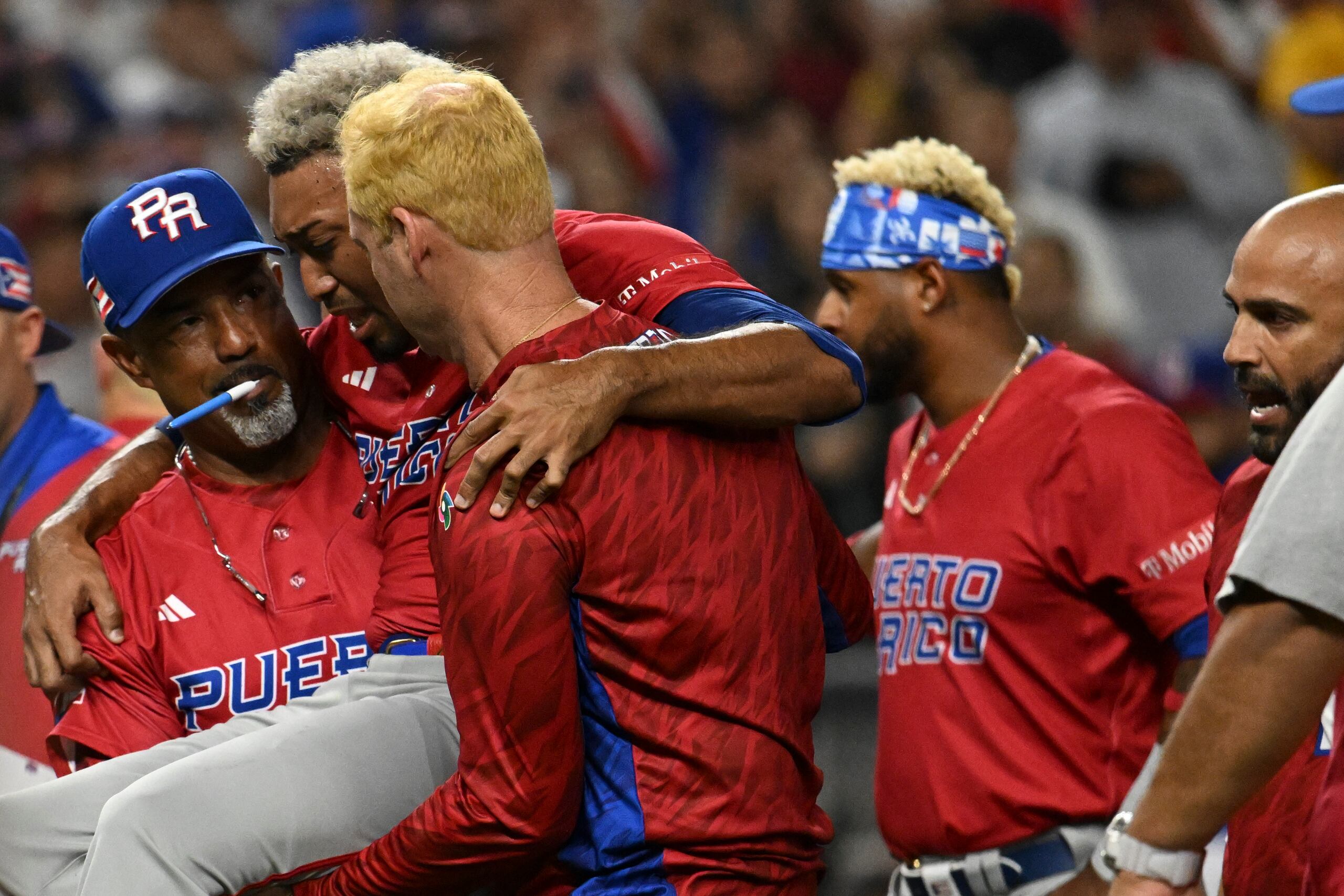 Edwin Díaz sufrió una rotura del ligamento patelar de la rodilla derecha durante la celebración de la victoria del equipo de Puerto Rico sobre República Dominicana en el Clásico Mundial de Béisbol.