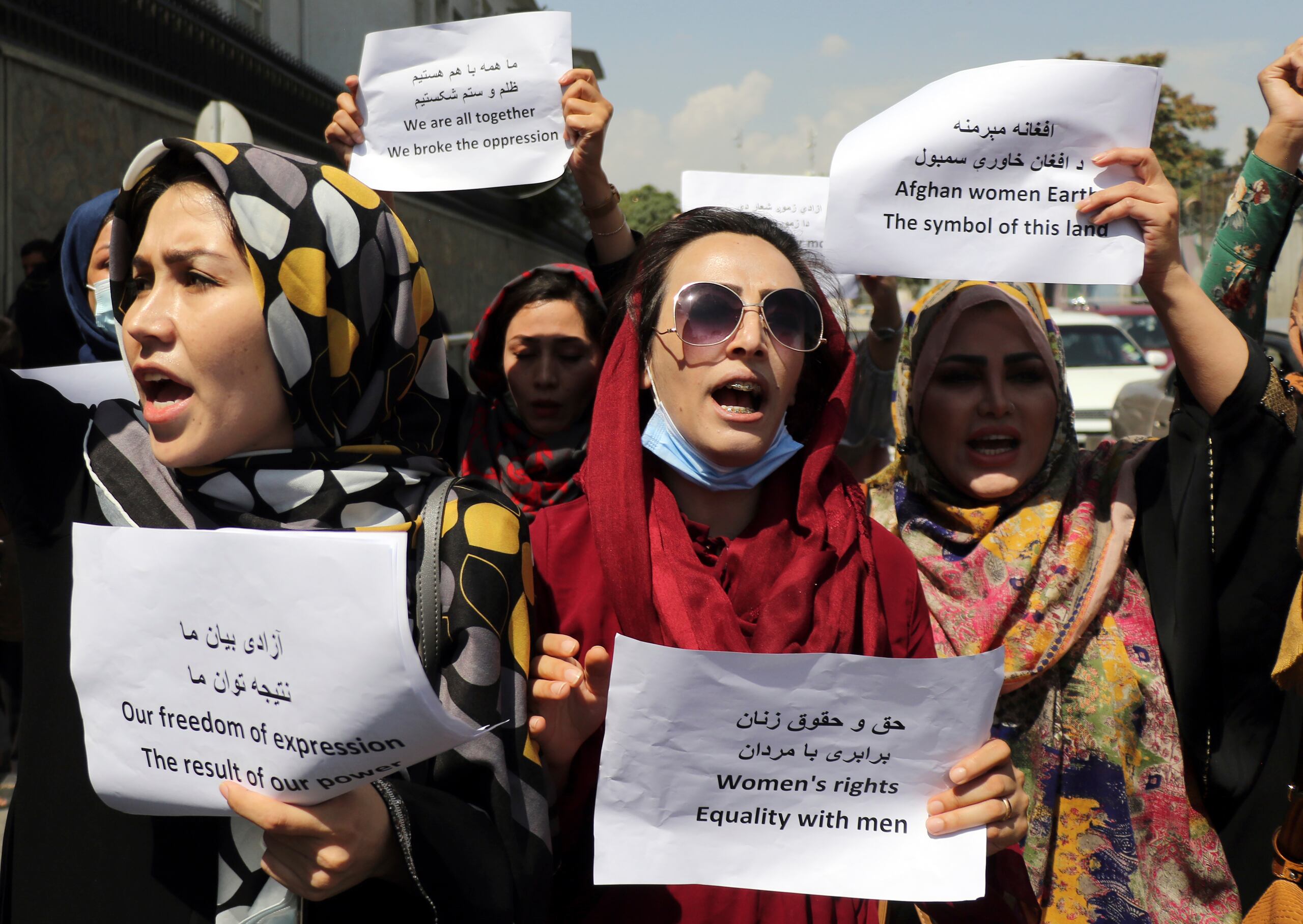 Las mujeres afganas han realizado diversas manifestaciones exigiendo sus derechos.