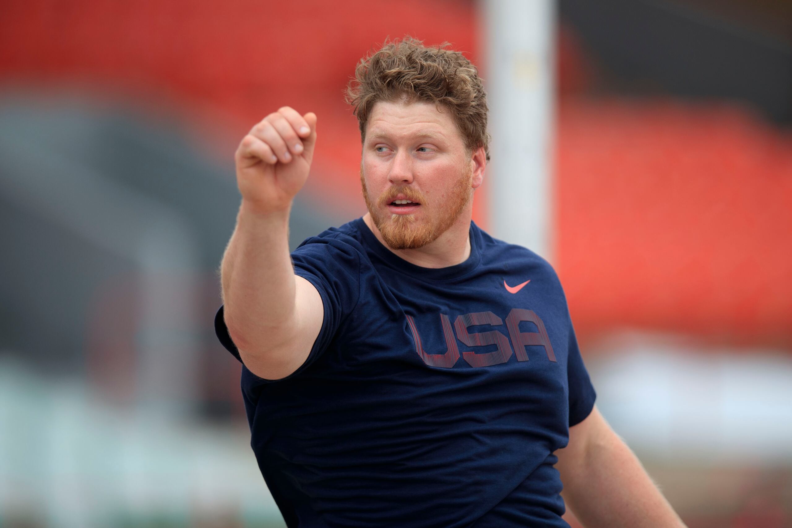 El campeón olímpico y mundial, Ryan Crouser, lanzó para 22.75 metros en Ponce.  En Puerto Rico nunca se había lanzado sobre 22 metros en el impulso de la bala.