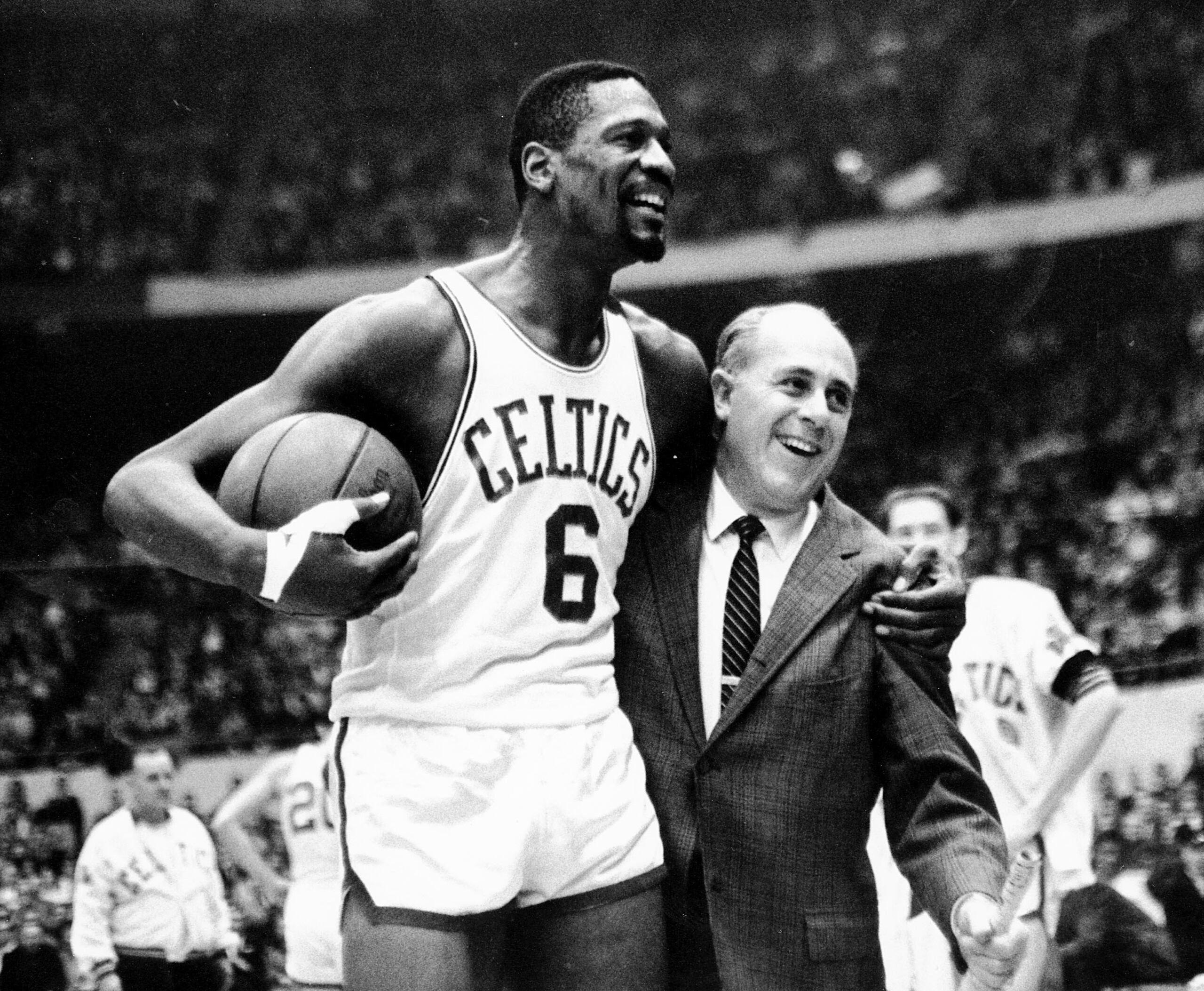 Bill Russell, de los Celtics de Boston, ganó 11 títulos en un periodo de 13 años.