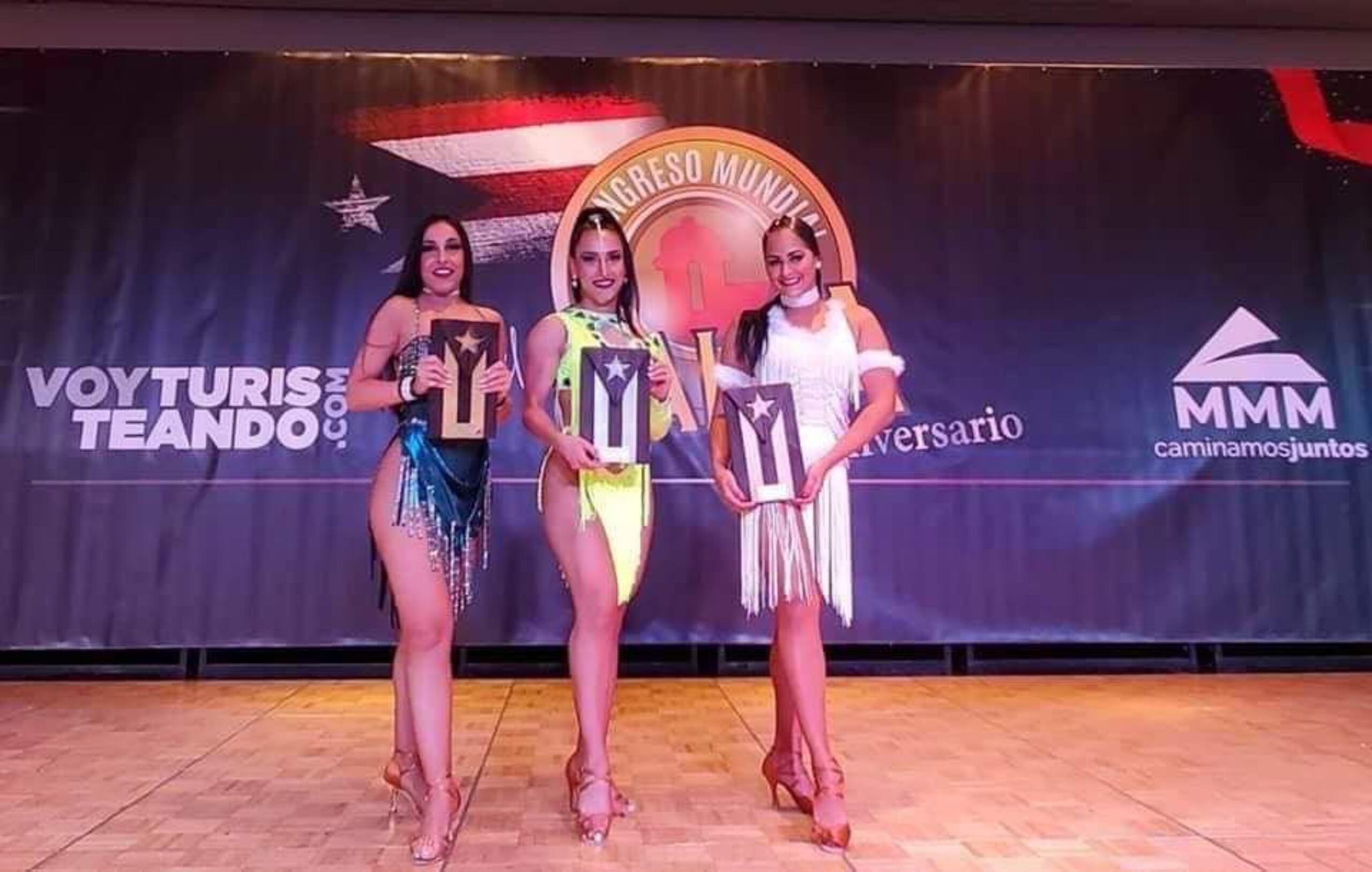 Las tres finalistas: la italiana Giulia Perri, la colombiana Estefanía Vargas y la puertorriqueña Kimberly Aponte.