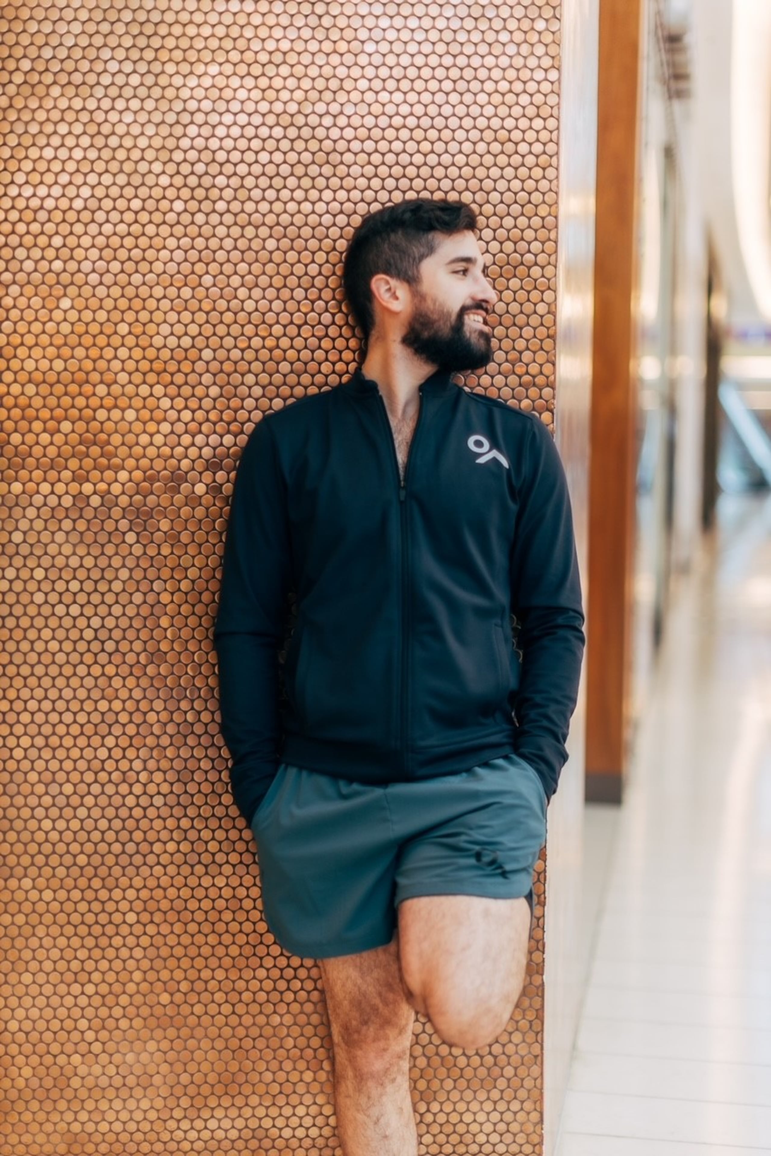 Ropa deportiva de alta calidad, para hombres y mujeres, que se ve y se siente increíble.