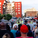 Recuperan los cuerpos de tres hombres en edificio colapsado en Iowa 