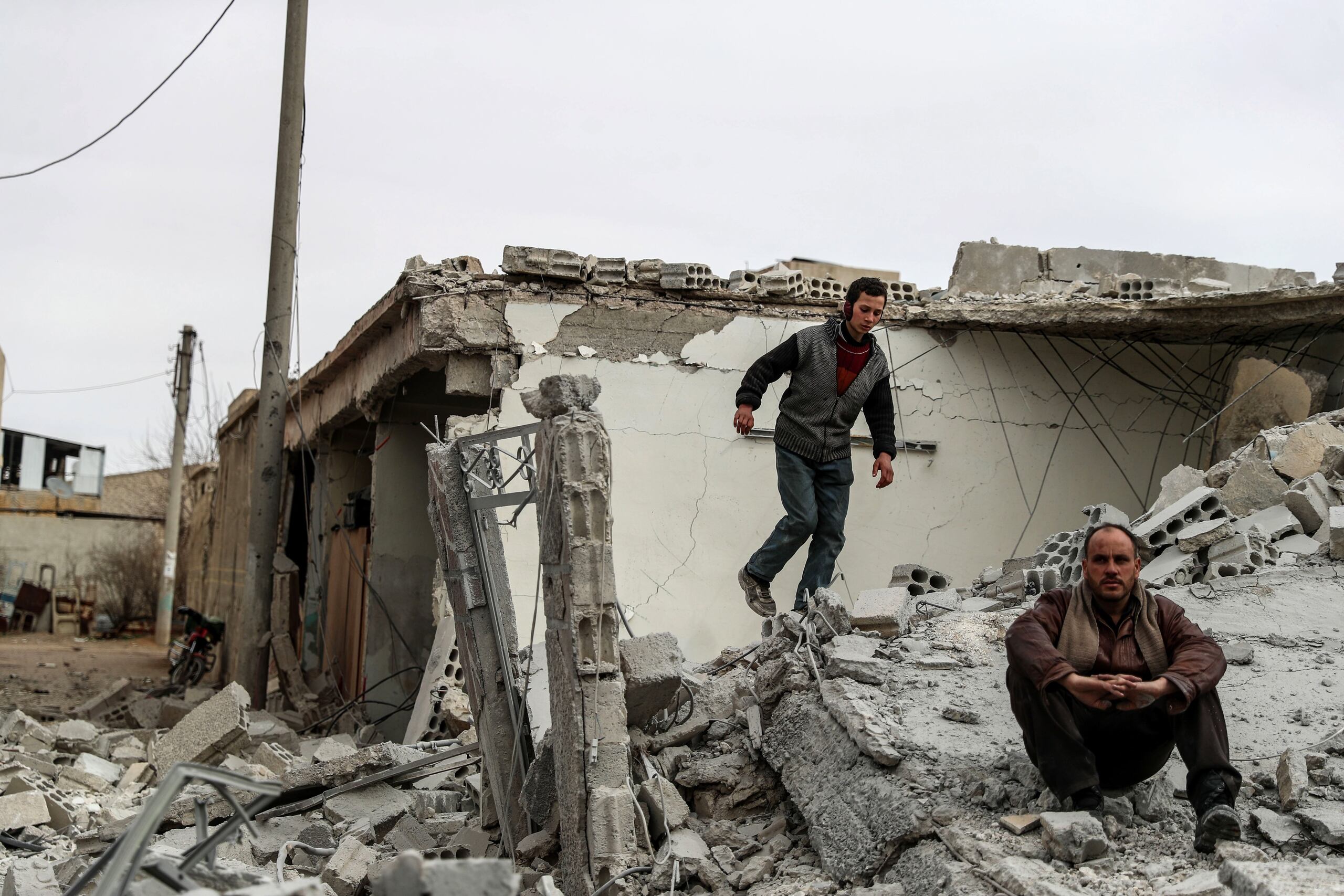 La acción del jueves con un pequeño dron cargado de explosivos desató una serie de ataques aéreos de represalia. (EFE/ Mohammed Badra)