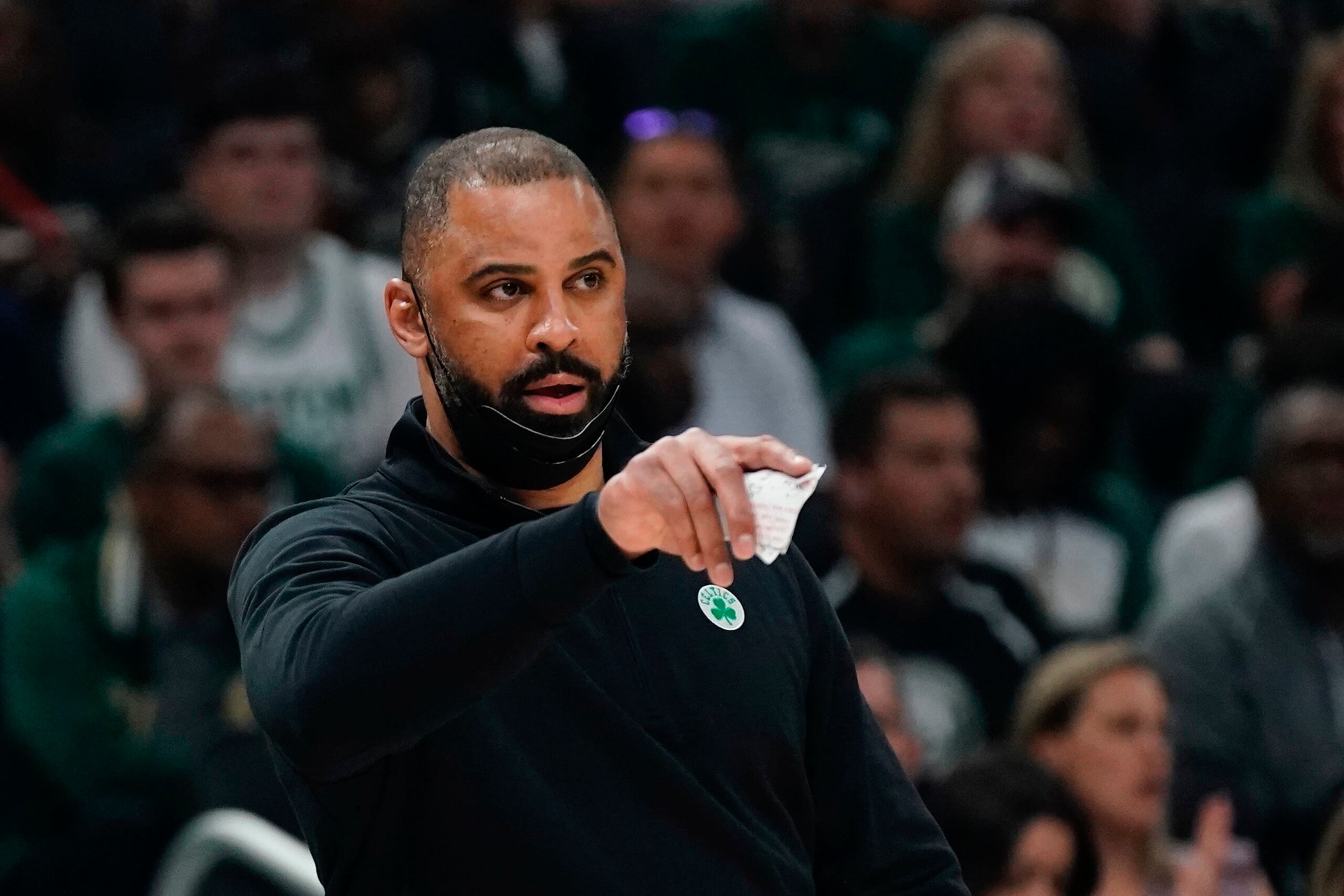 En su primer año al mando de los Celtics el año pasado, Ime Udoka guió a Boston a la final de la NBA.