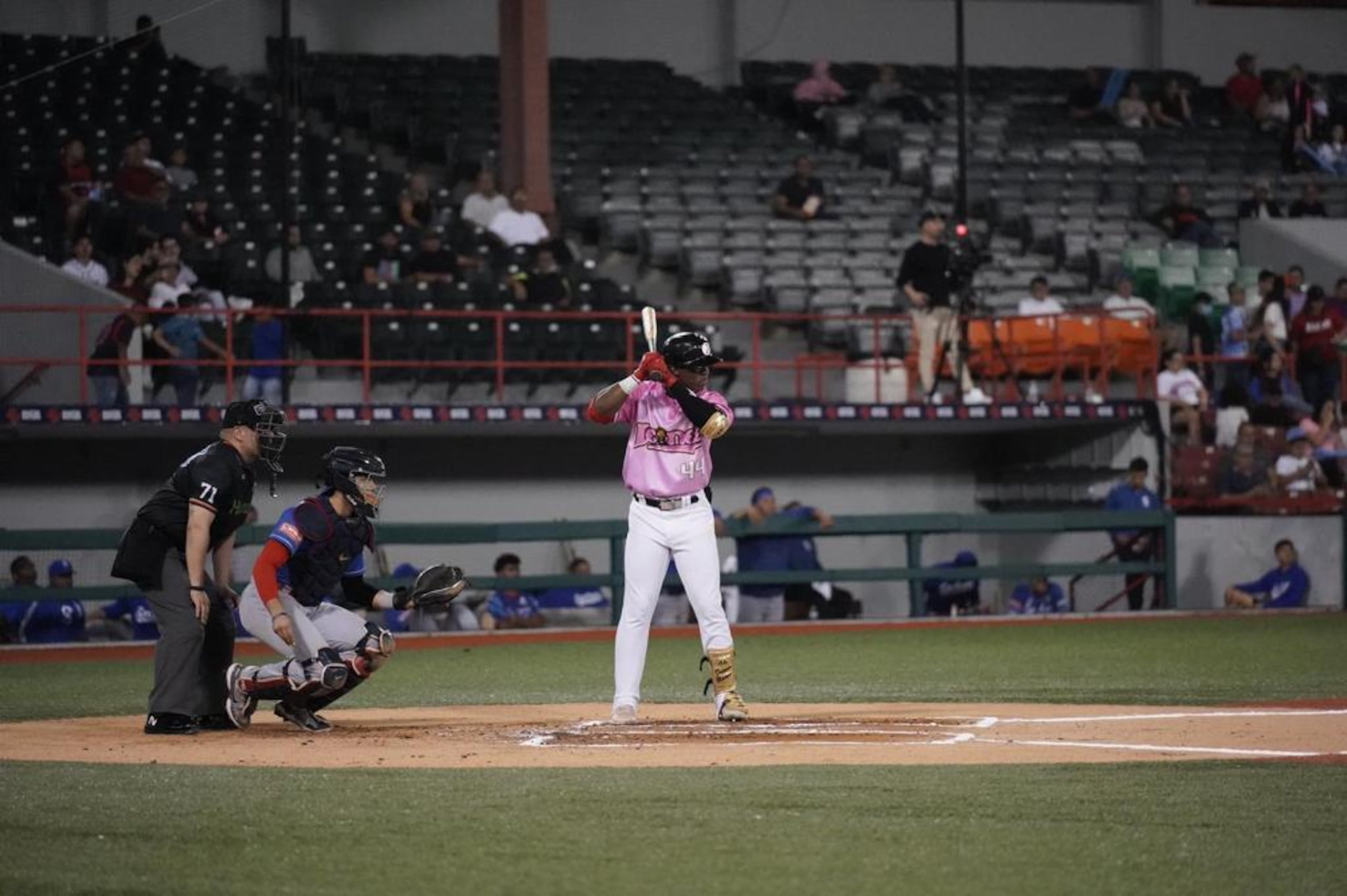 Dairon Blanco, Leones de Ponce