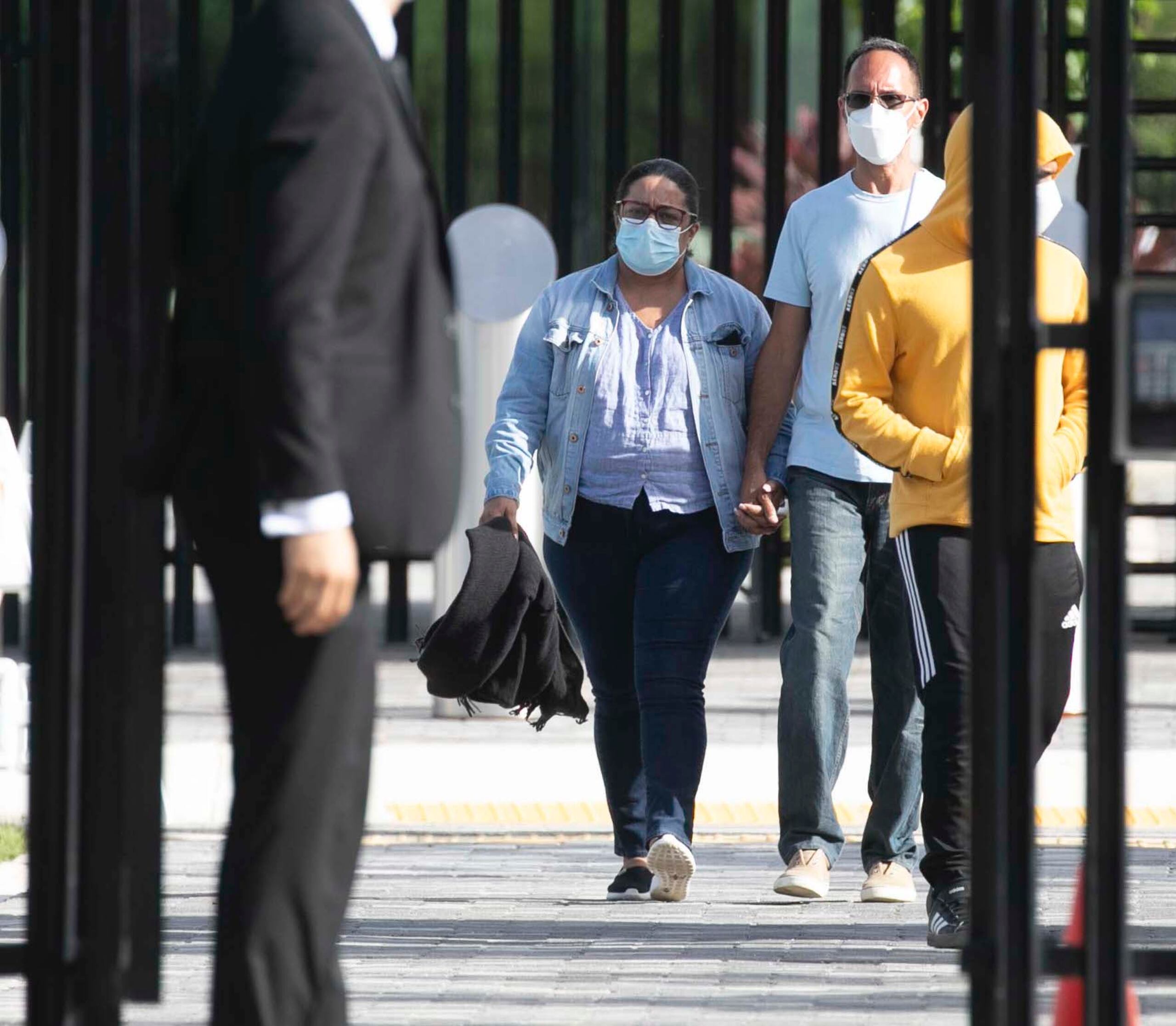 La representante María Milagros Charbonier a su salida del Tribunal federal, en Hato Rey, tras ser arrestada, el pasado 17 de agosto.