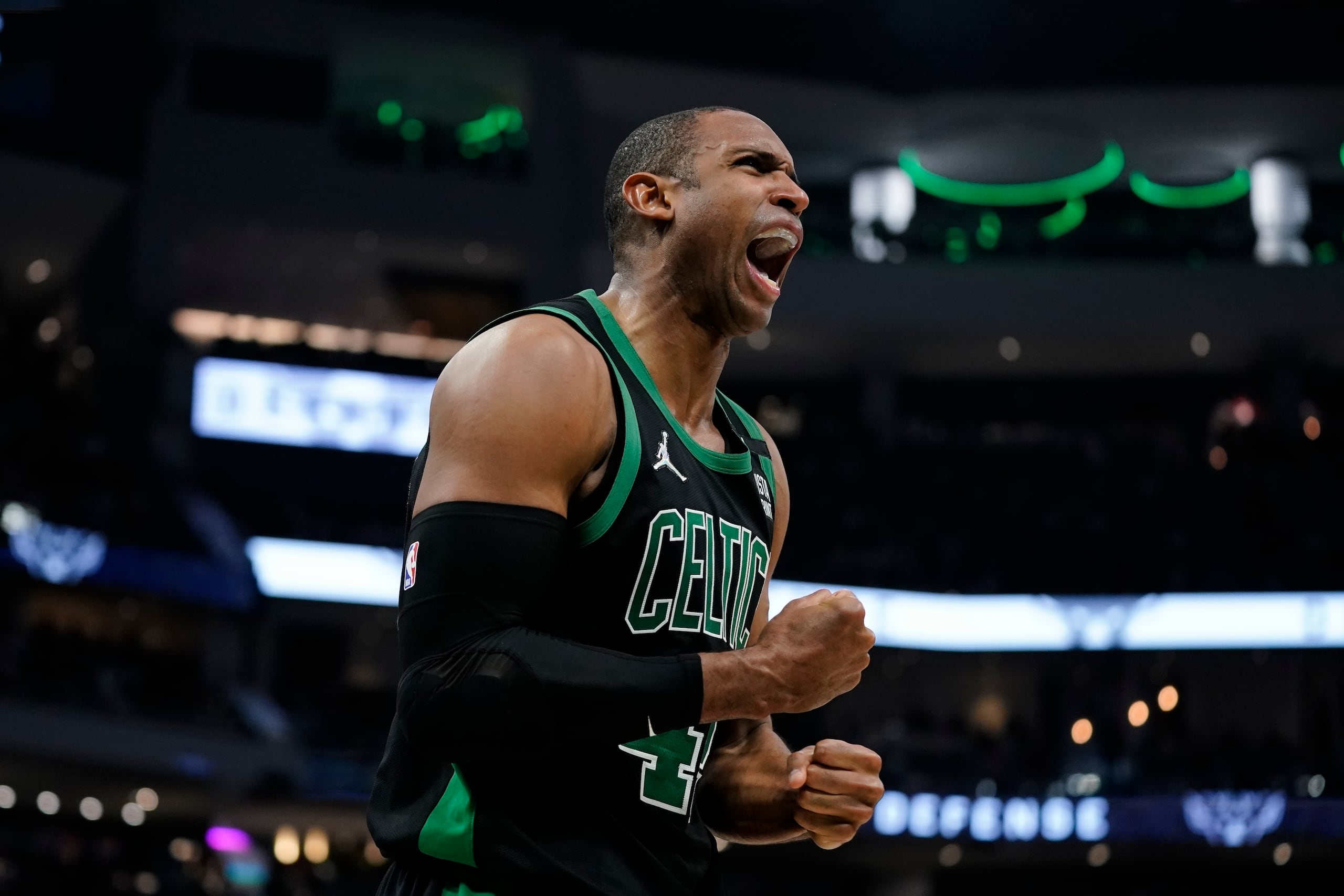 Al Horford había jugado previamente en dos finales de conferencia con los Celtics. Ahora en su retorno al equipo, tras unos años en Filadelfia y Oklahoma City, va a su primera final.