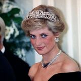 Subastan vestido de la princesa Diana con el que la retrataron poco antes de morir