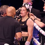 Katie Taylor perdió en su ansiado combate ante su gente