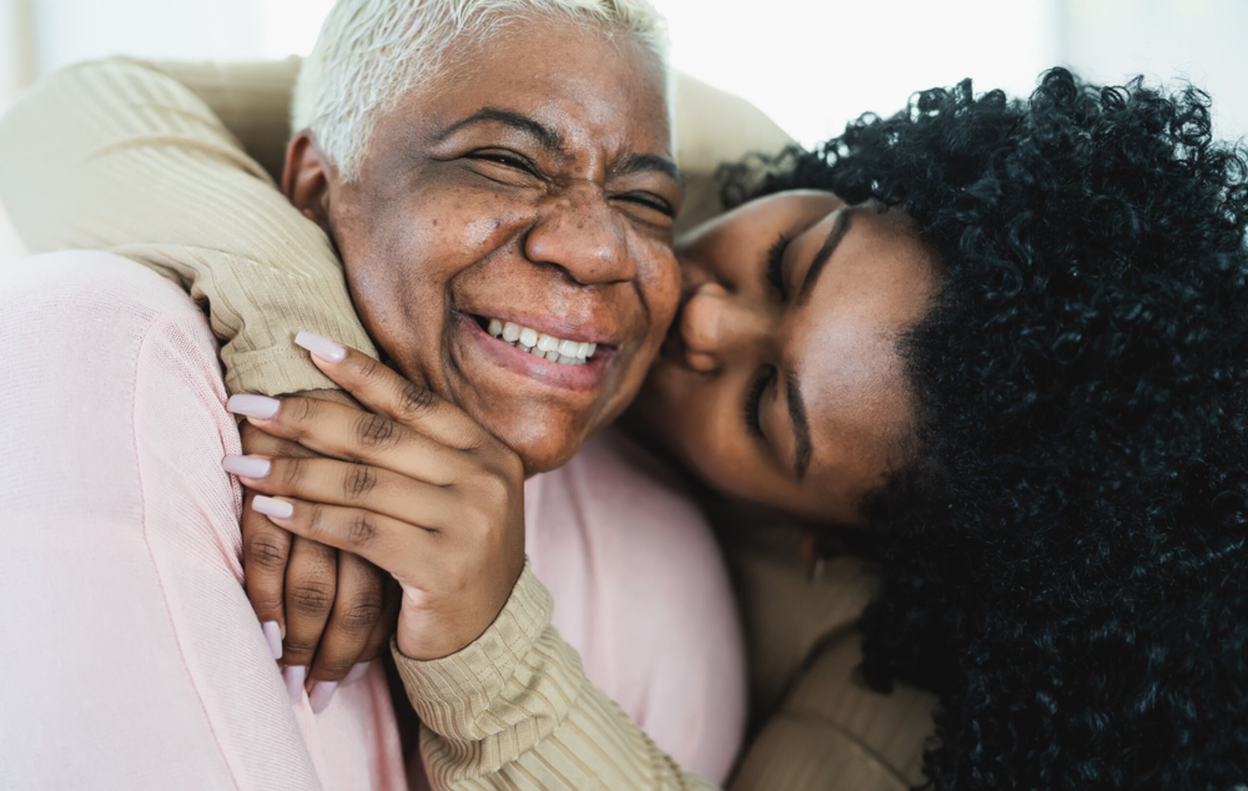 Tener un familiar con diabetes o enfermedad del corazón aumenta tu riesgo y el riesgo de otros en tu familia.