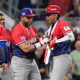 Tostonearon a Rodney Linares y Nelson Cruz por la eliminación dominicana