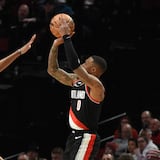 Damian Lillard anota 71 puntos y 13 triples en triunfo ante Houston