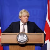 Recién nacida del primer ministro británico “estuvo bastante mal” tras contagiarse COVID-19 