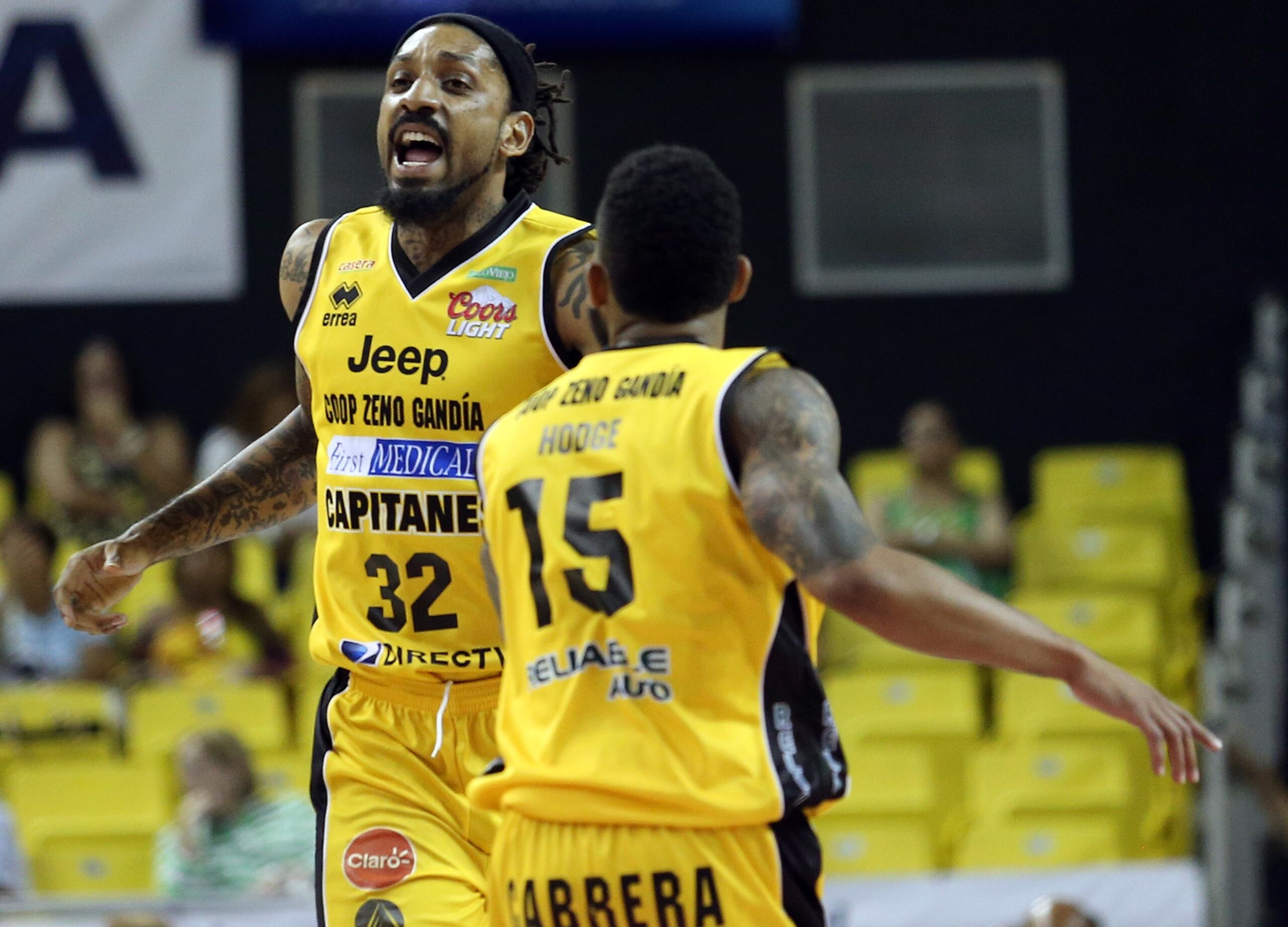 Renaldo Balkman y Walter Hodge fueron las grandes figures en la exitosa temporada que tuvieron los Capitanes de Arecibo. (Archivo)