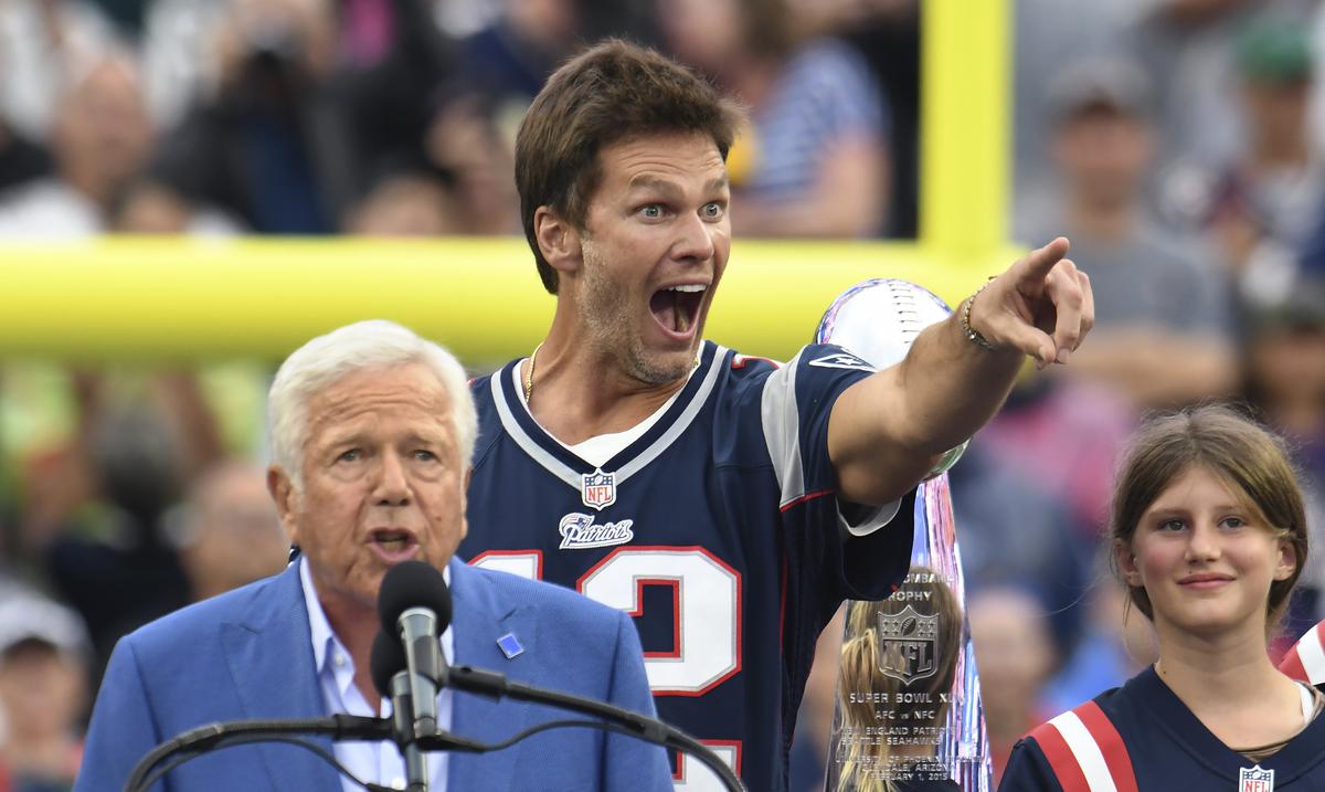 Tom Brady returns to New England and declares himself a ‘lifelong patriot’