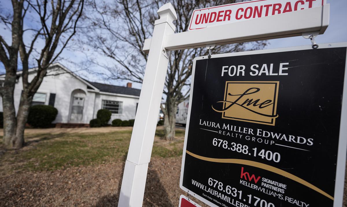 Home sales declined in the United States