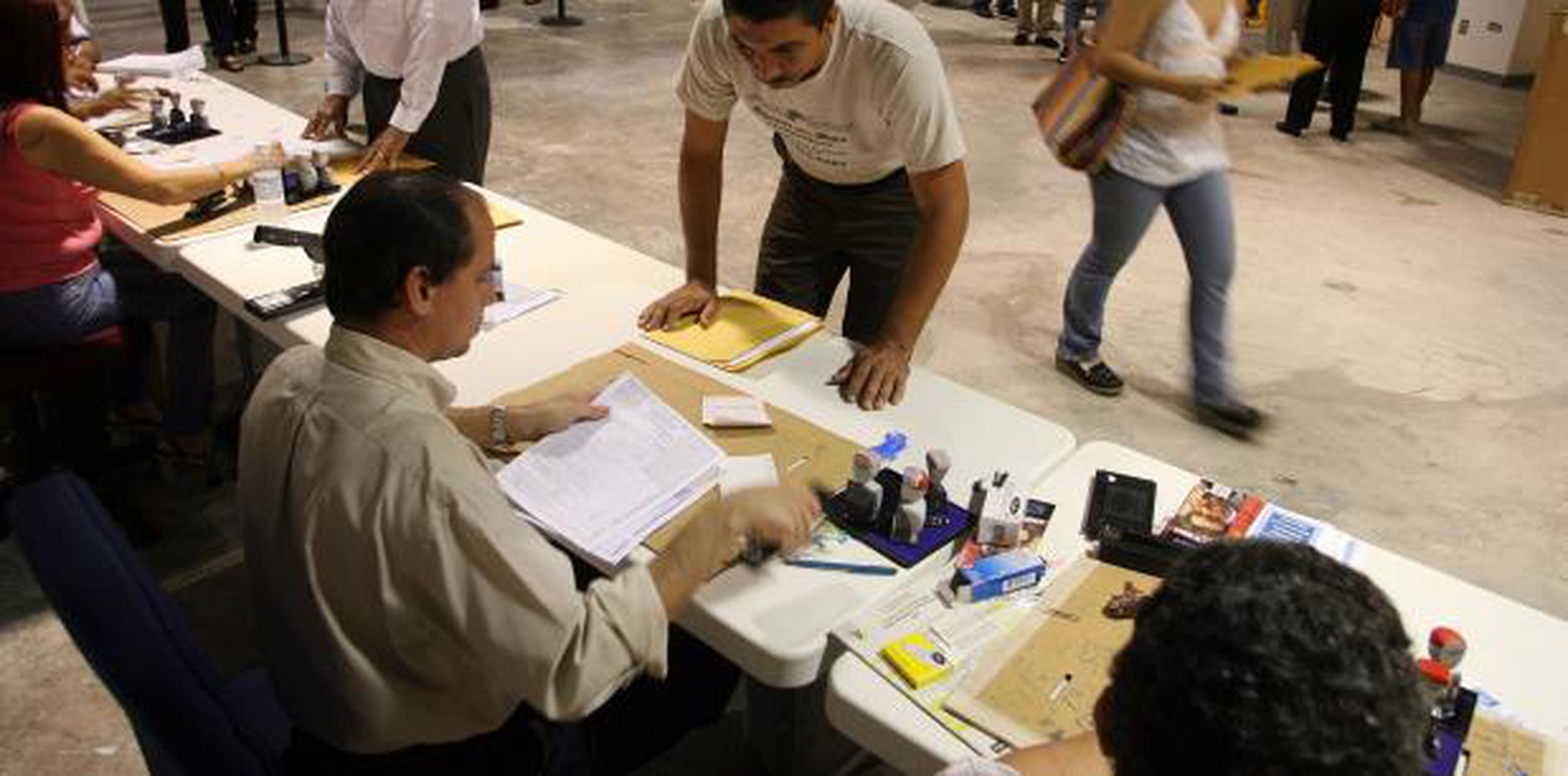 Abren Los Centros Para Radicar Planillas Primera Hora 9030