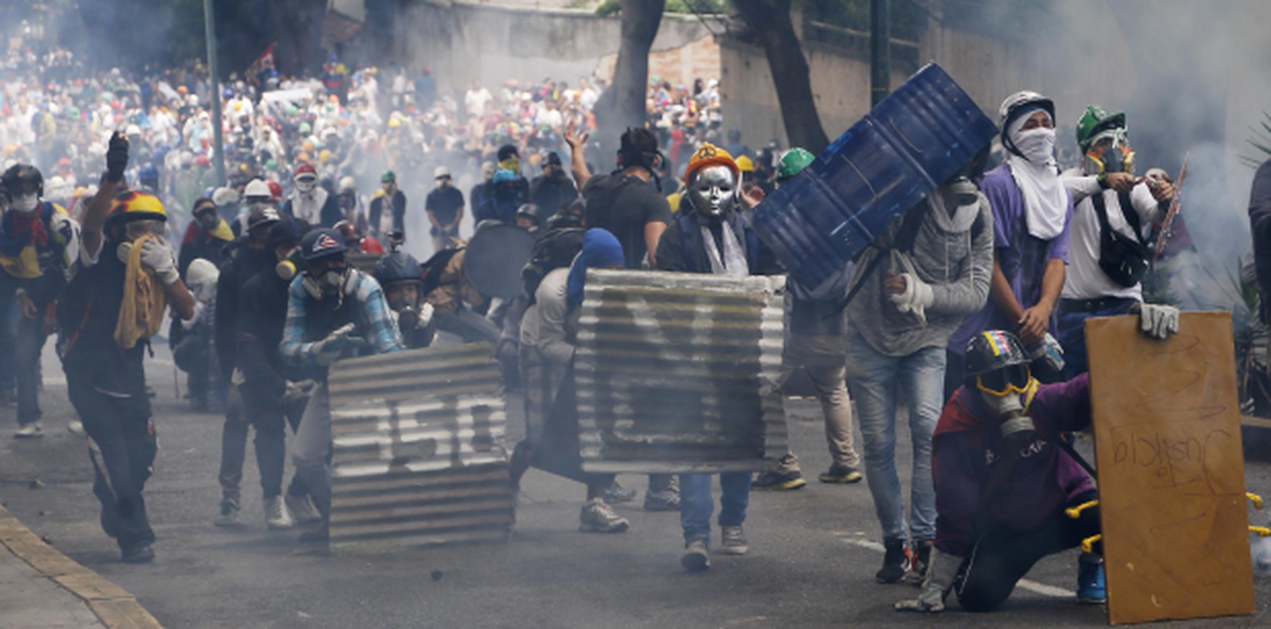 Venezuela vive otra jornada de violentas protestas Primera Hora