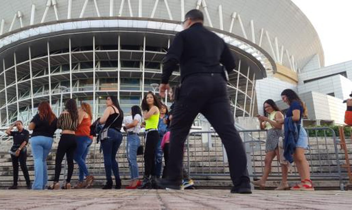 Cambios en entrada al Choliseo para concierto de Daddy Yankee Primera