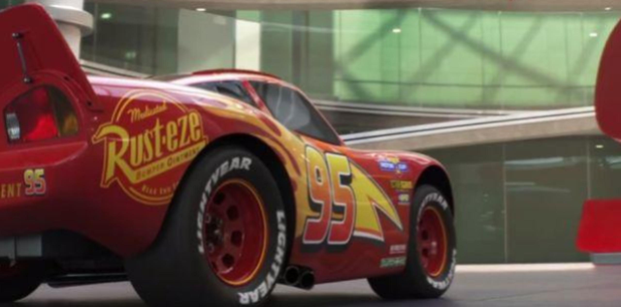 Cars 3 - ¡Nuevo tráiler oficial en español con Rayo McQueen!