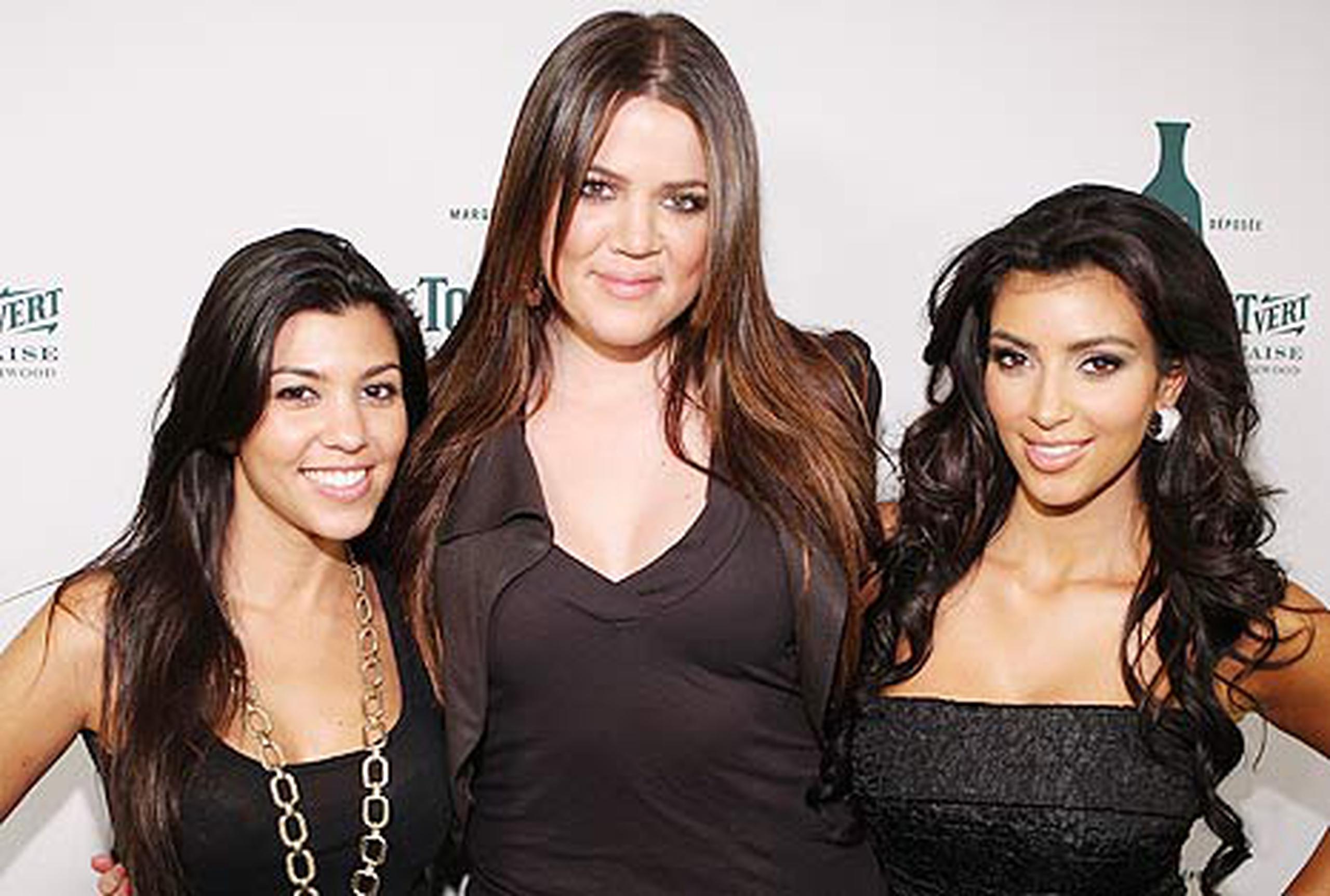 Hermanas Kardashian lanzan colección de moda - Primera Hora