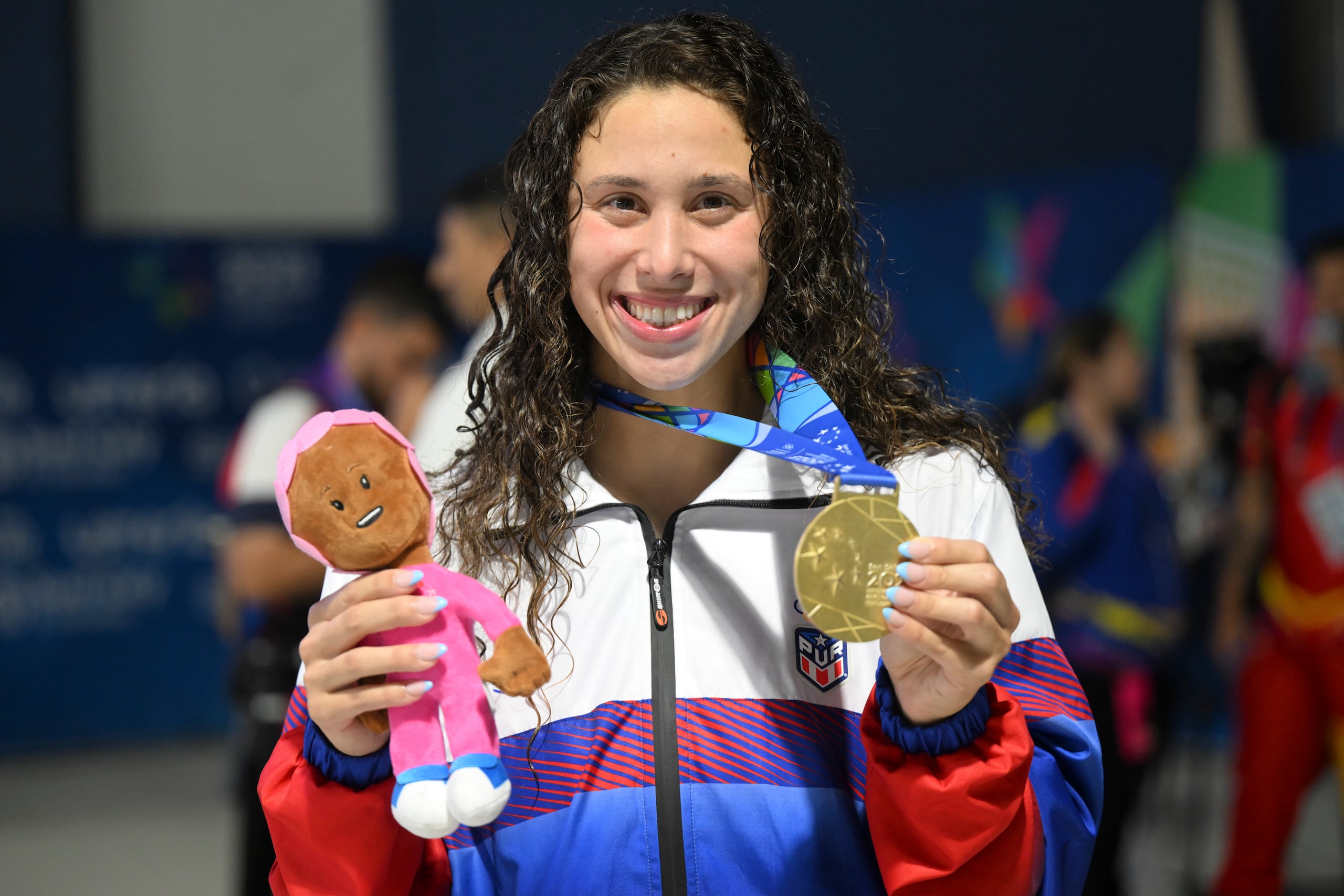 Kristen Romano ganó oro el los 200  y 400 metros combinados y los 200 metros dorso. Carlos Giusti/Enviado Especial/GFR Media