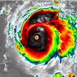 Beryl ahora es un poderoso huracán de categoría 5 con vientos de 165 millas por hora