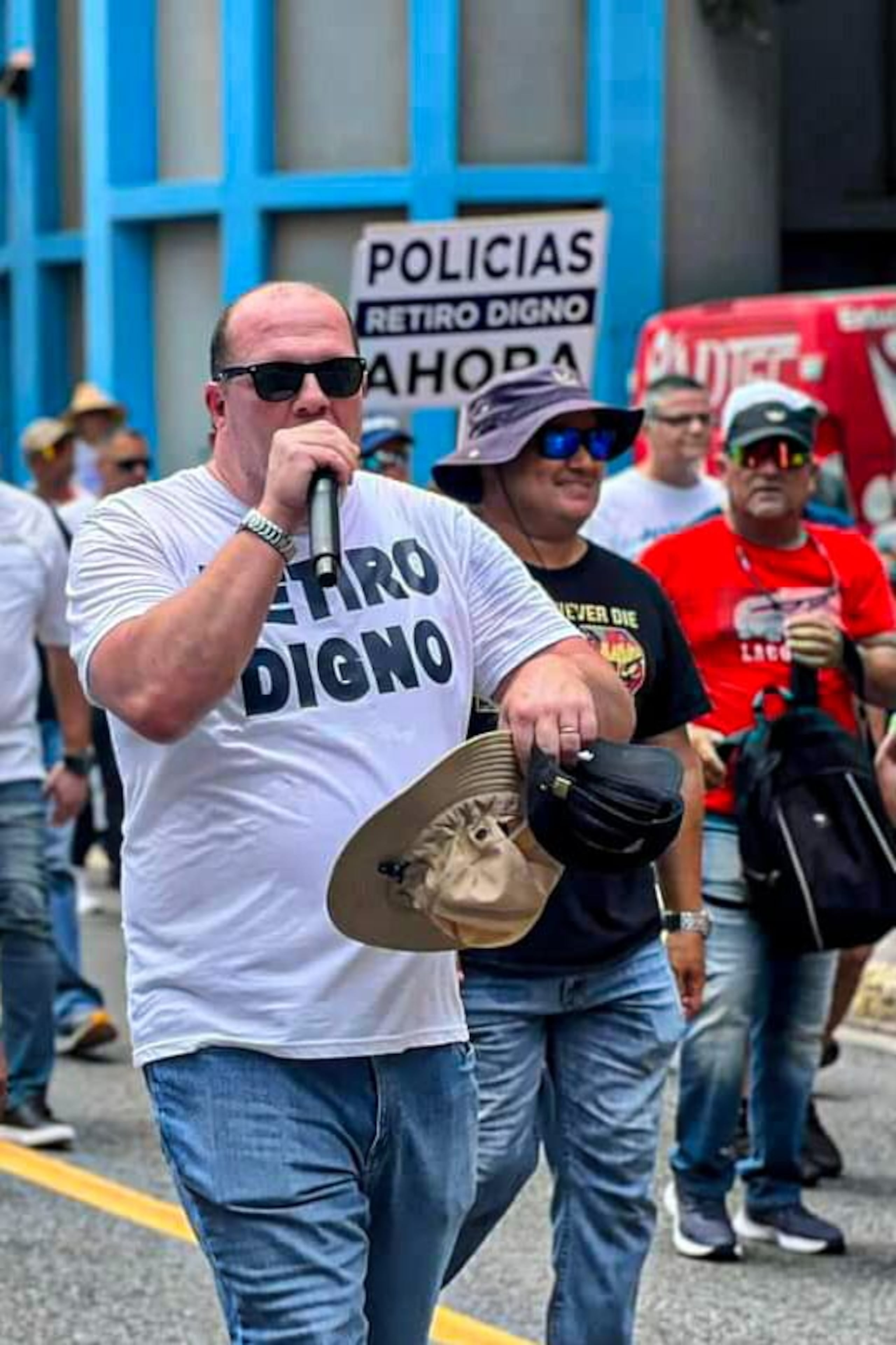 El presidente de la Asociación Policías Unidos Luchando (APUL), Gabriel Hernández Ramos, convocó a una manifestación frente al Capitolio. (Archivo)