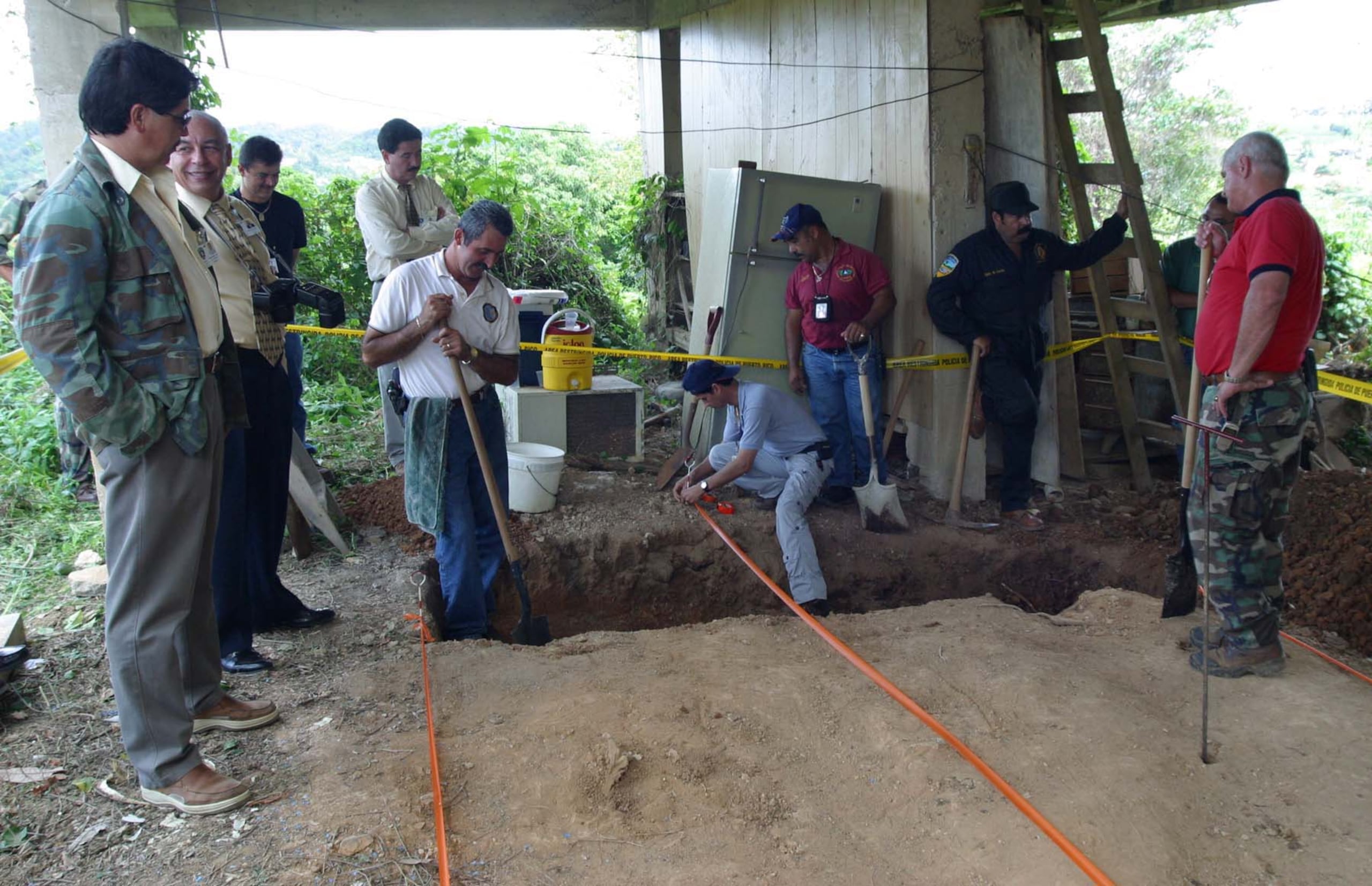 En el 2003 y durante aproximadamente cinco horas, se excavó en una residencia en Morovis donde una vidente alegó se encontraban los restos de Rolandito. No se encontró ningún rastro.