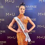 Karla Guilfú lo da todo en la cena de bienvenida de Miss Universe