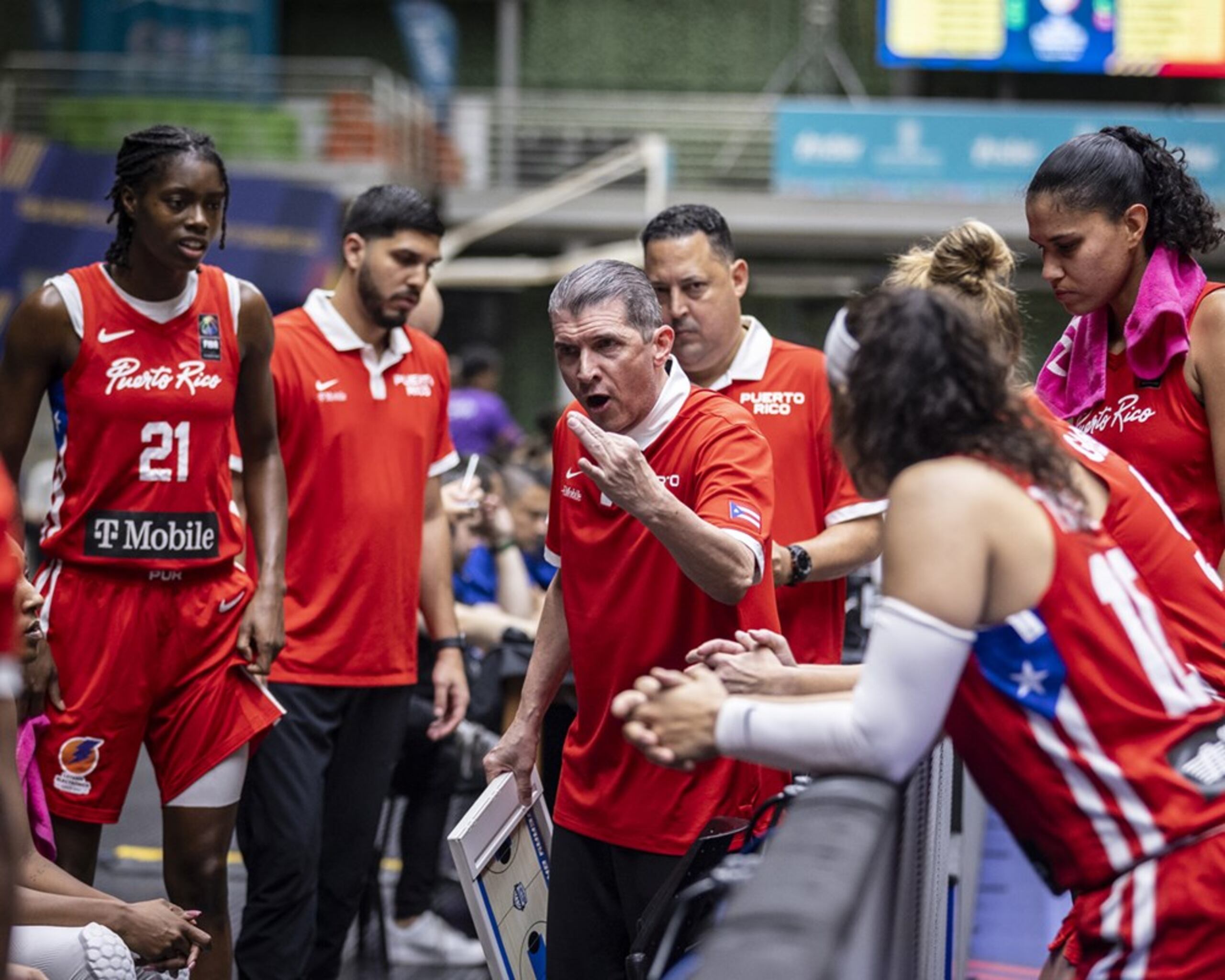 Jerry Batista y el Equipo Nacional femenino de baloncesto apoyarán con su presencia la Selección masculina en su intento de clasificación olímpica.
