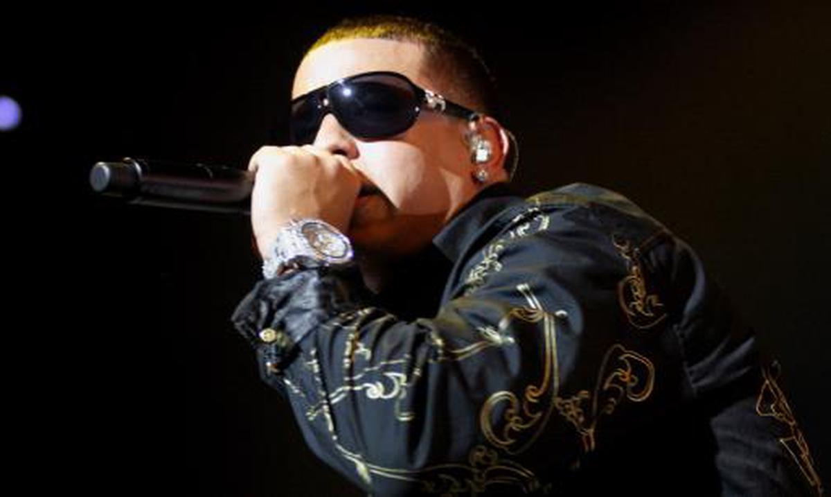 Daddy Yankee llego helicoptero y cautivo al publico