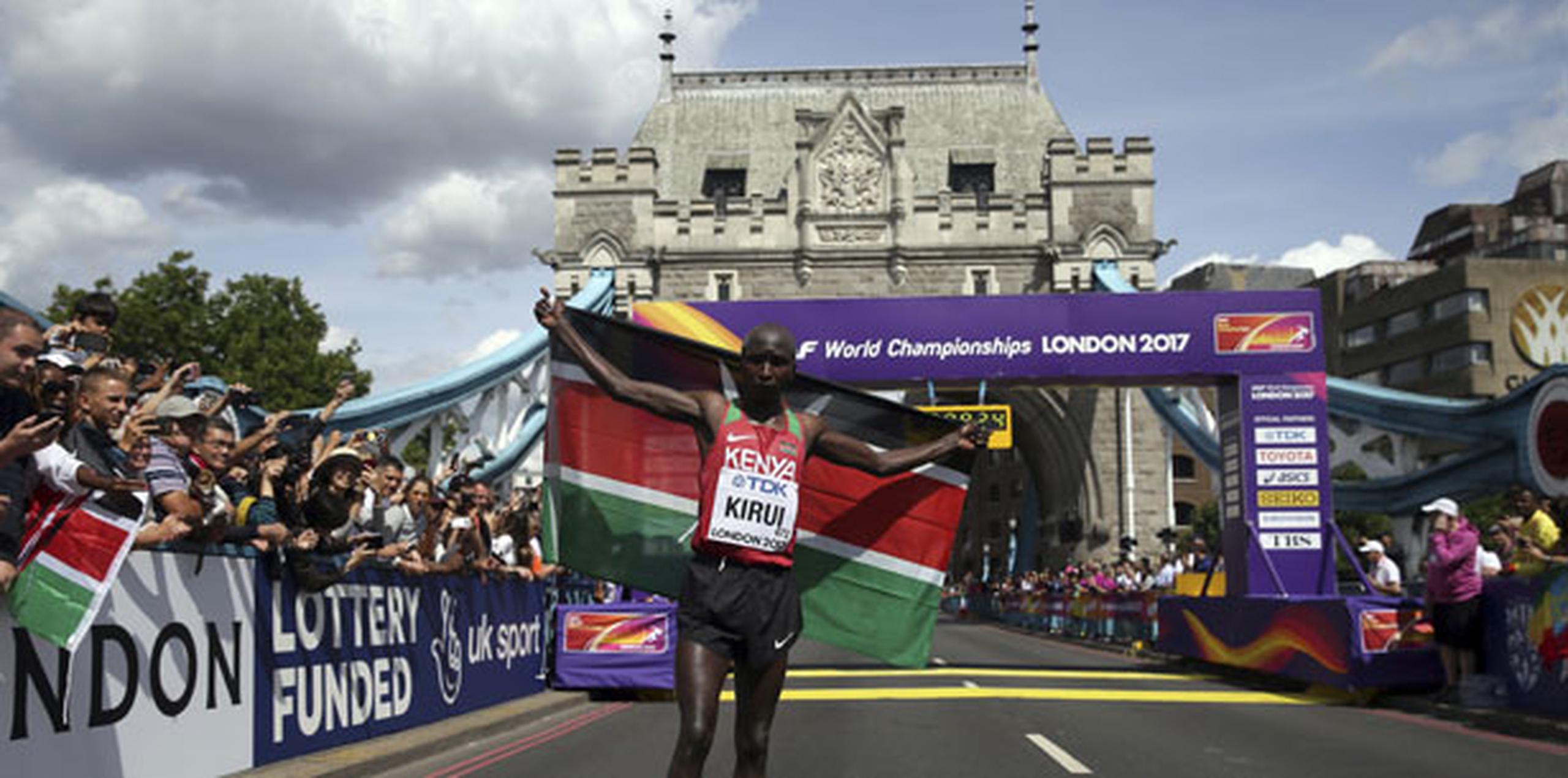 Kirui conquista el oro para Kenia en maratón del Mundial de atletismo